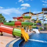 Optimiser la rentabilité d’un parc aquatique grâce à de bons équipements
